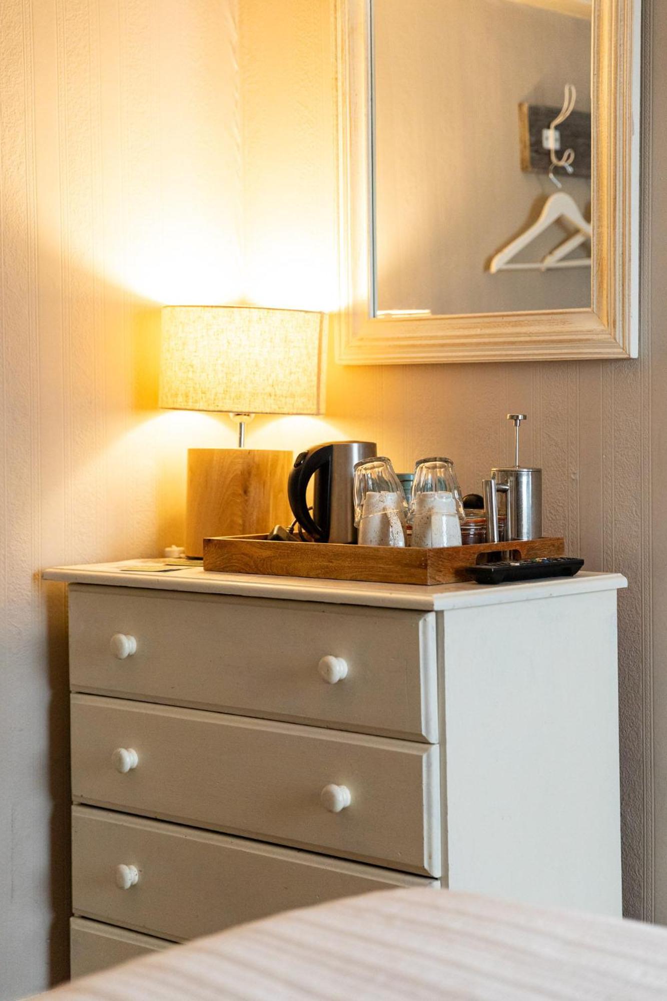 Bed and Breakfast The Georgian House Braye Екстер'єр фото