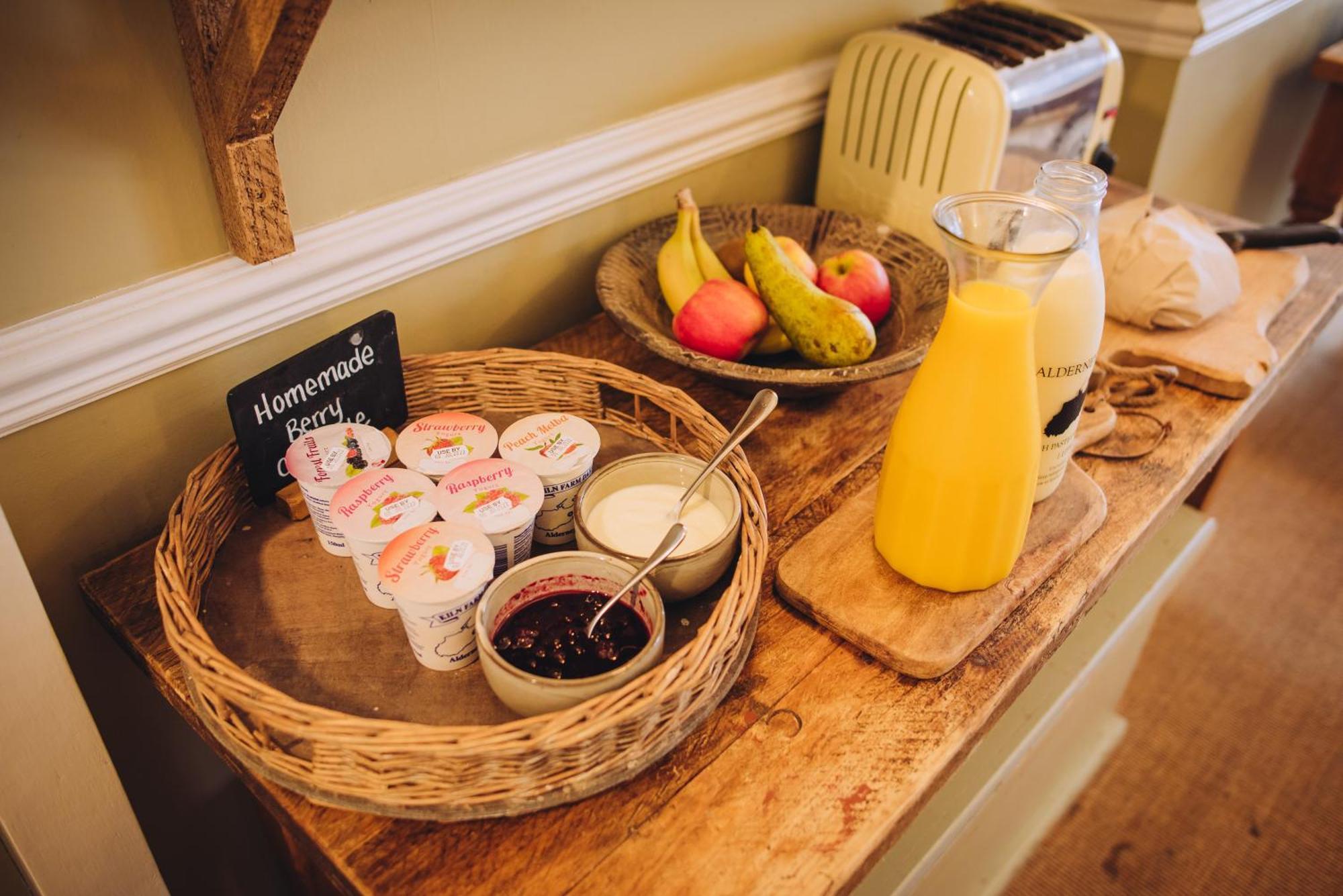 Bed and Breakfast The Georgian House Braye Екстер'єр фото